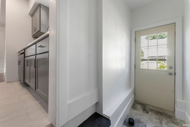 4230 Tacoma Ave, Fort Wayne, IN 46807 - view of mudroom