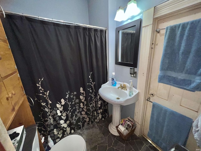 413 W 2nd St, Mount Carmel, IL 62863 - full bathroom featuring a shower with curtain and tile patterned floors