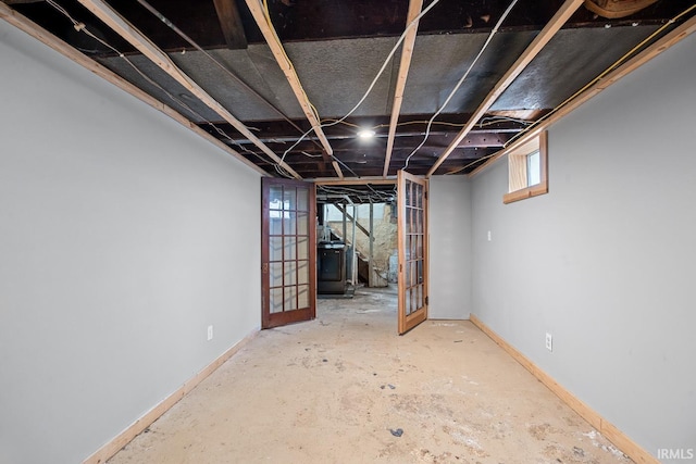 621 S 28th St, Lafayette, IN 47904 - below grade area with baseboards and washer / clothes dryer