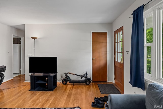 309 Highland Dr, West Lafayette, IN 47906 - living room featuring wood finished floors and baseboards