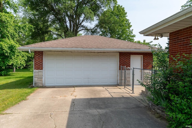 18655 Cleveland Rd, South Bend, IN 46637 - view of detached garage