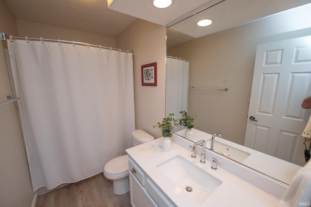 1914 Bayberry Ln, West Lafayette, IN 47906 - full bath featuring wood finished floors, vanity, recessed lighting, and curtained shower