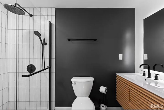 52354 Forestbrook Ave, South Bend, IN 46637 - full bathroom with vanity and tiled shower