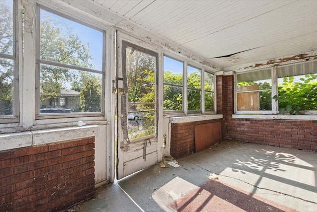 317 N Sunnyside Ave, South Bend, IN 46617 - view of unfurnished sunroom