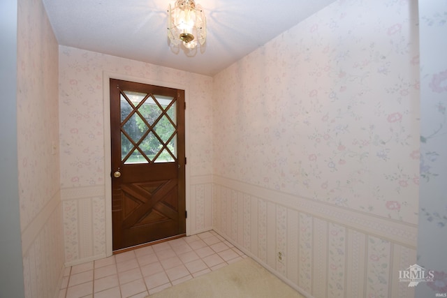 3209 E Kendall Ln, Muncie, IN 47303 - entryway featuring light tile patterned floors