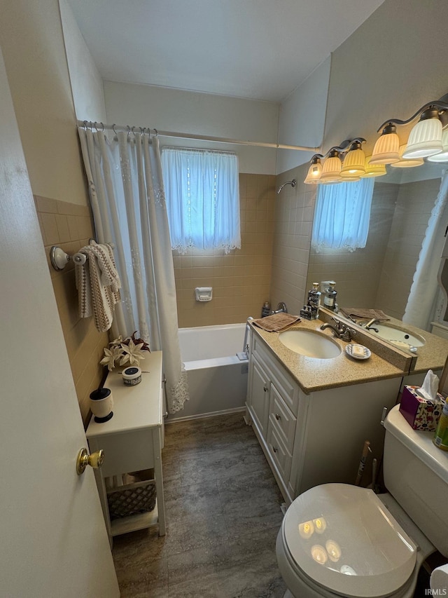 306 W Rochester St, Akron, IN 46910 - full bathroom with shower / tub combo and vanity