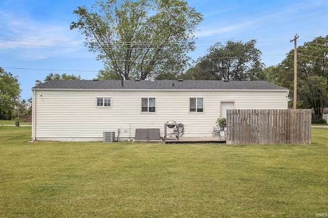 2734 Hawthorne St, Elkhart, IN 46517 - back of house with a wooden deck and a yard