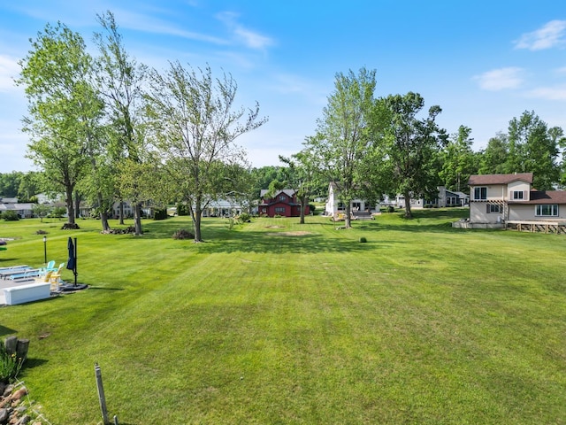 1791 Chapman Lake Dr, Warsaw, IN 46582 - view of green lawn