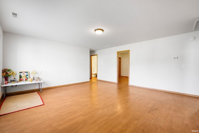 3610 E Sherwood Ter, Fort Wayne, IN 46806 - empty room with light wood-type flooring and baseboards