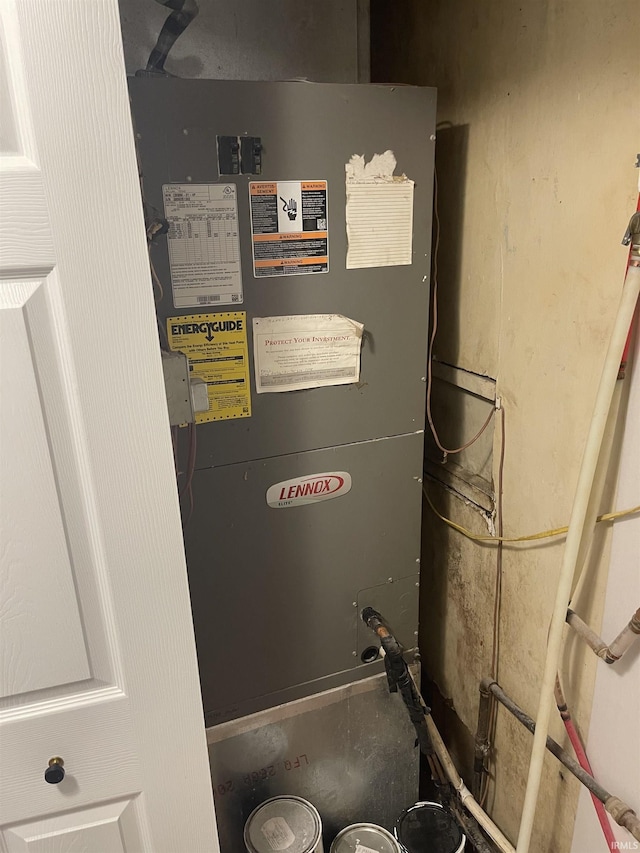 210 Gladstone Dr, Wabash, IN 46992 - utilities featuring heating unit