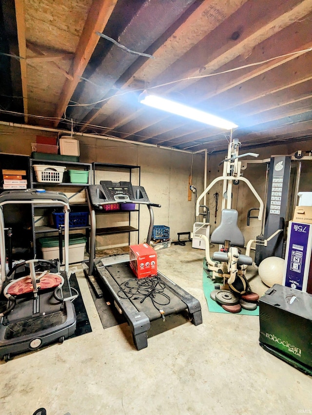 11497 N Biscayne Ln, Cromwell, IN 46732 - view of exercise room