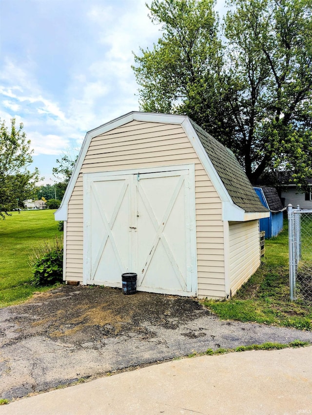 11497 N Biscayne Ln, Cromwell, IN 46732 - view of shed