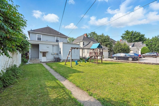 1015 Columbia Ave, Fort Wayne, IN 46805 - rear view of property with a playground