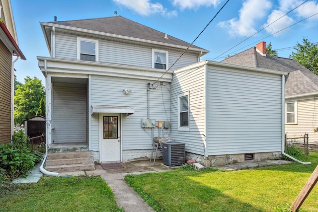 1015 Columbia Ave, Fort Wayne, IN 46805 - rear view of property