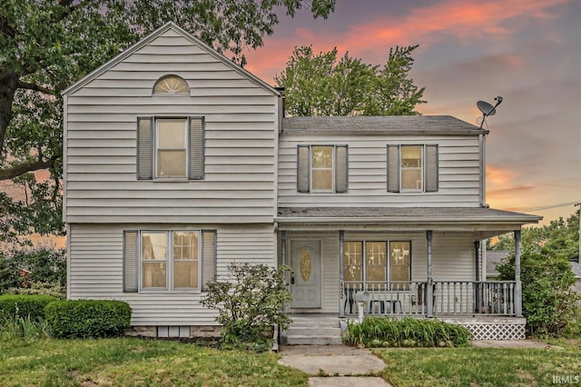 422 W Lawrence St, Mishawaka, IN 46545 - view of front of house with covered porch