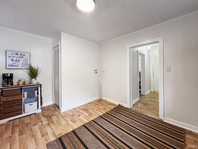 701 E N St, Kokomo, IN 46901 - unfurnished room with wood finished floors and crown molding