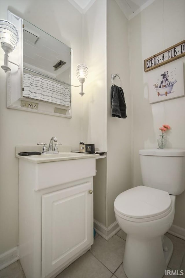 701 E N St, Kokomo, IN 46901 - bathroom featuring tile patterned floors and vanity