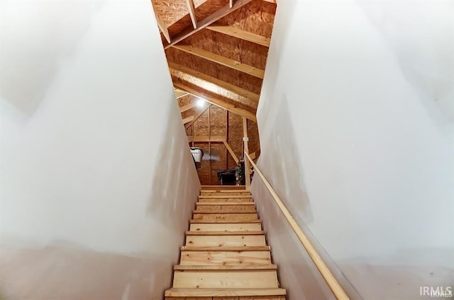 126 Tumbling Stone Ct, Fort Wayne, IN 46845 - staircase with lofted ceiling