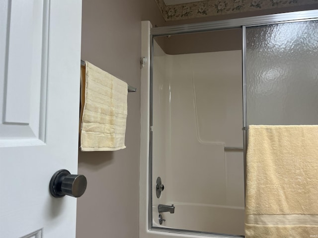 4501 N Wheeling Ave, Muncie, IN 47304 - full bathroom with enclosed tub / shower combo
