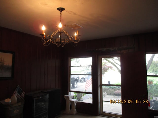 8487 N Old Highway 231st Rd, Linden, IN 47955 - detailed view of a chandelier