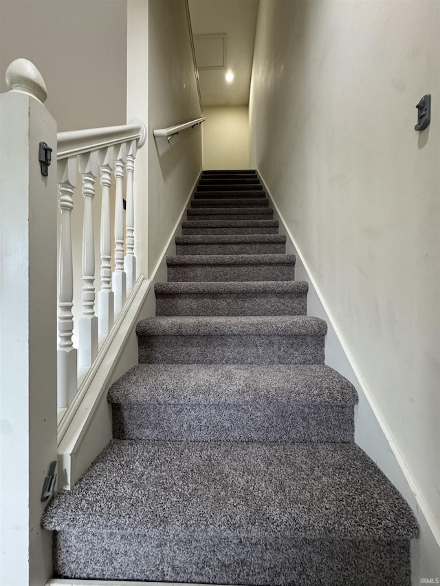 3832 E Cobble Creek Dr, Bloomington, IN 47401 - view of stairs