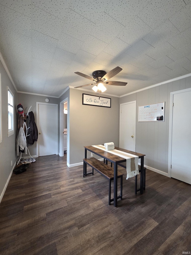 603 E 1st St, Fowler, IN 47944 - dining area featuring ornamental molding, dark wood-style floors, and ceiling fan