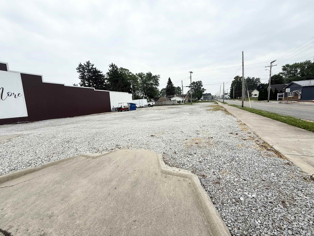 102 E Main St, Gas City, IN 46933