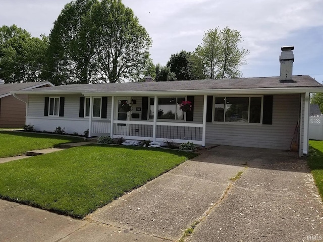 1101 N Berkley St, Kokomo, IN 46901 - single story home with a chimney and a front yard