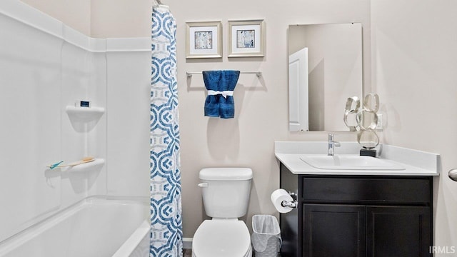 12967 Solo Ln, Fort Wayne, IN 46818 - full bath with vanity and shower / tub combo