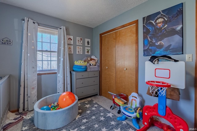 272 Sherman St, Wabash, IN 46992 - recreation room featuring carpet floors and a textured ceiling