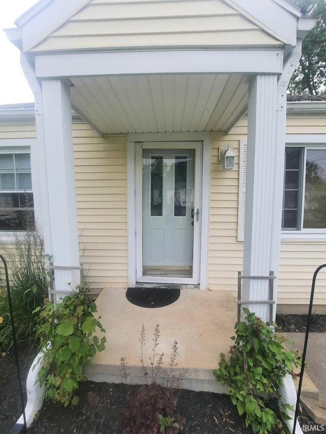 2629 S Meeker Ave, Muncie, IN 47302 - doorway to property