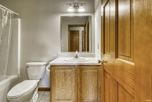 8005 Mackinac Cv, Fort Wayne, IN 46835 - full bathroom with tile patterned flooring, vanity, and shower / bath combo
