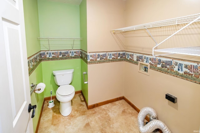 9040 Clear Creek Dr, Evansville, IN 47711 - bathroom featuring toilet and baseboards