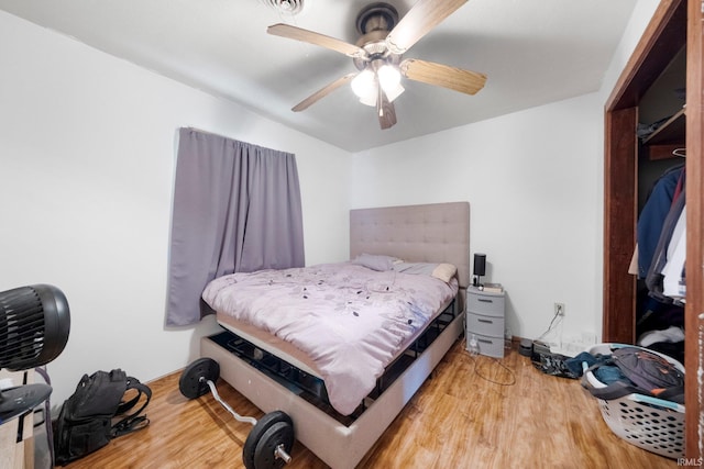 3420 Mccormick Ave, Fort Wayne, IN 46803 - bedroom with wood finished floors, a ceiling fan, and vaulted ceiling