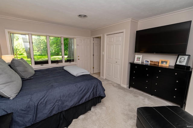 24413 Mckelvey Ave, Elkhart, IN 46516 - bedroom featuring crown molding and light colored carpet