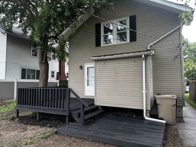 1014 E Donald St, South Bend, IN 46613 - back of property with a deck