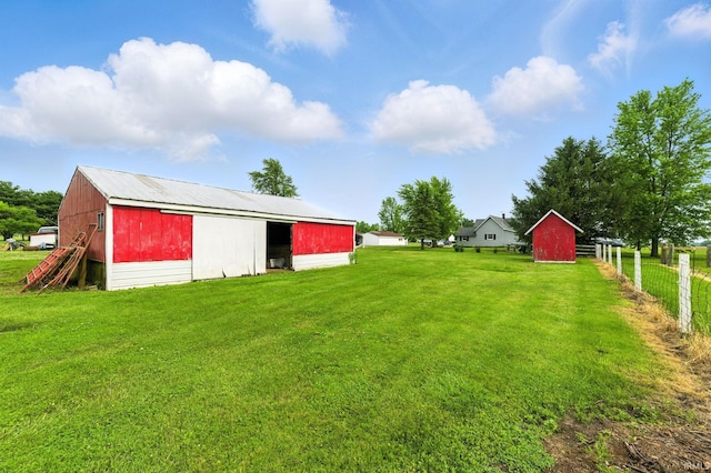 512 E Pike St, Kirklin, IN 46050 - view of yard with an outdoor structure and an outbuilding