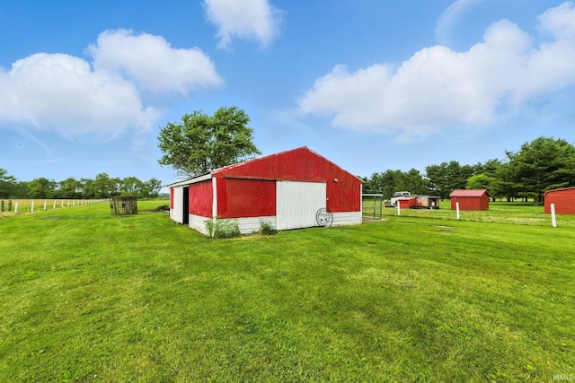 512 E Pike St, Kirklin, IN 46050 - view of yard featuring a pole building and an outdoor structure
