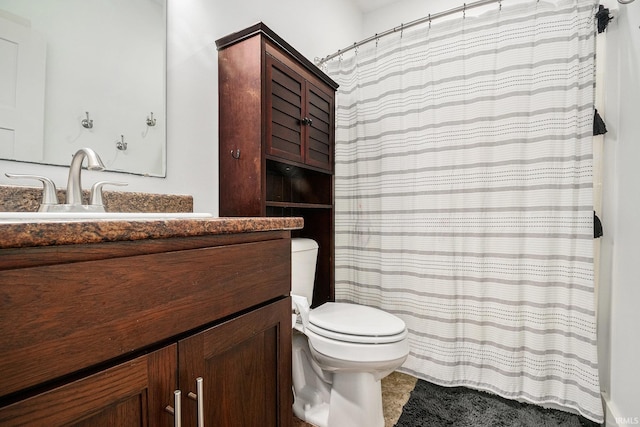 645 E Essex Dr, Warsaw, IN 46582 - full bathroom featuring vanity and a shower with curtain