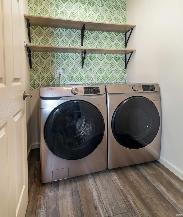 390 Mallard Cir, Chandler, IN 47610 - laundry room featuring independent washer and dryer and wood finished floors