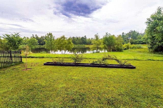 390 Mallard Cir, Chandler, IN 47610 - view of yard with a water view