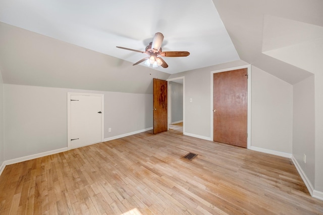 1402 Jackson Rd, South Bend, IN 46614 - bonus room with vaulted ceiling, light wood-type flooring, and a ceiling fan
