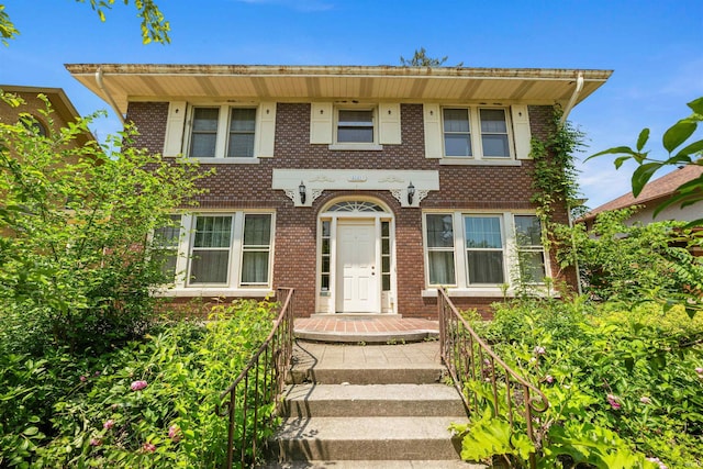 2131 Kensington Blvd, Fort Wayne, IN 46805 - view of front of house with brick siding
