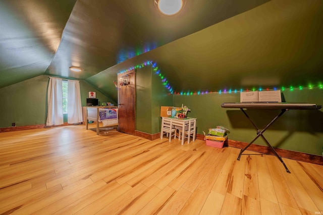 2220 N Huntington Rd, Marion, IN 46952 - additional living space with wood finished floors and vaulted ceiling