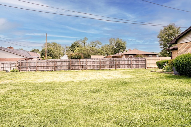 6412 E Oak St, Evansville, IN 47715 - view of fenced backyard
