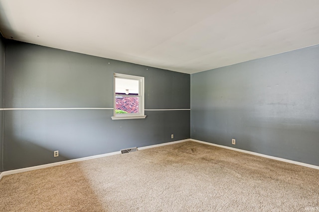 6412 E Oak St, Evansville, IN 47715 - unfurnished room featuring carpet and baseboards