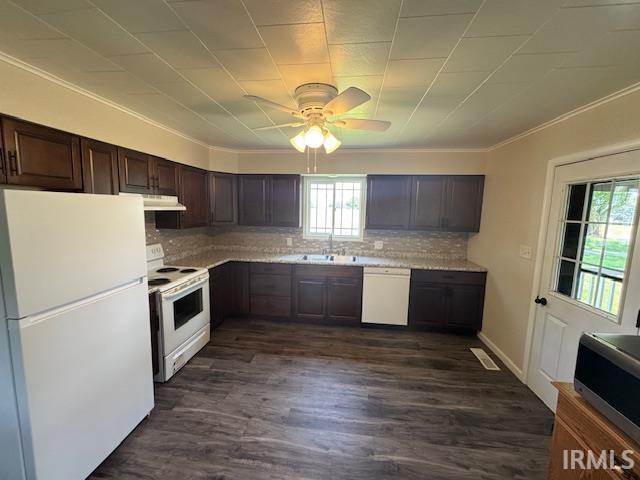 11748 W 450 N, Cromwell, IN 46732 - kitchen with white appliances, ceiling fan, under cabinet range hood, light countertops, and ornamental molding