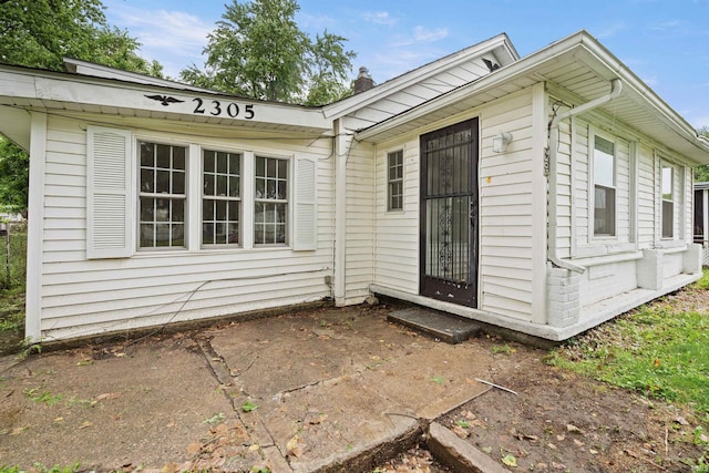 2305 N Armstrong St, Kokomo, IN 46901 - view of property exterior featuring a chimney