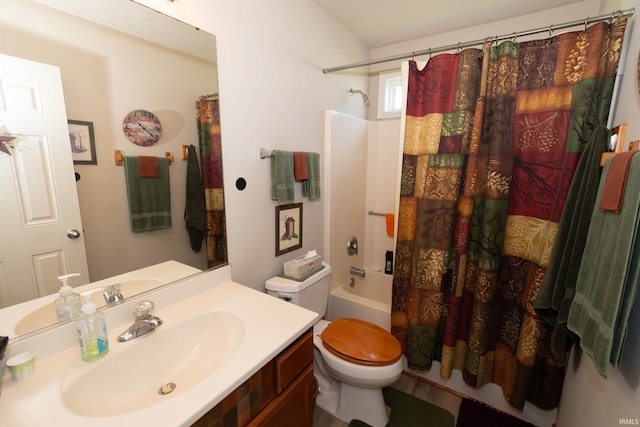 920 Cary Ct, South Bend, IN 46614 - full bath with vanity and shower / bathtub combination with curtain