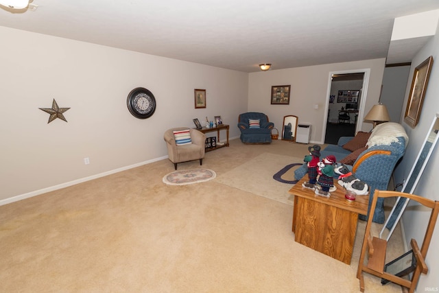920 Cary Ct, South Bend, IN 46614 - carpeted living room featuring baseboards